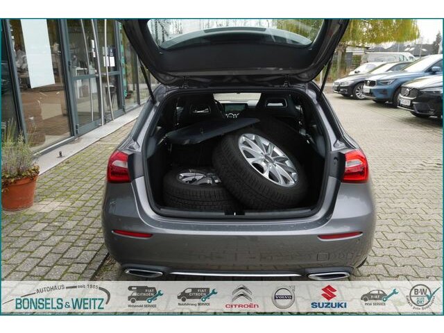 Mercedes-Benz  PROGRESSIVE Leder/Sportsitze Navi Keyless
