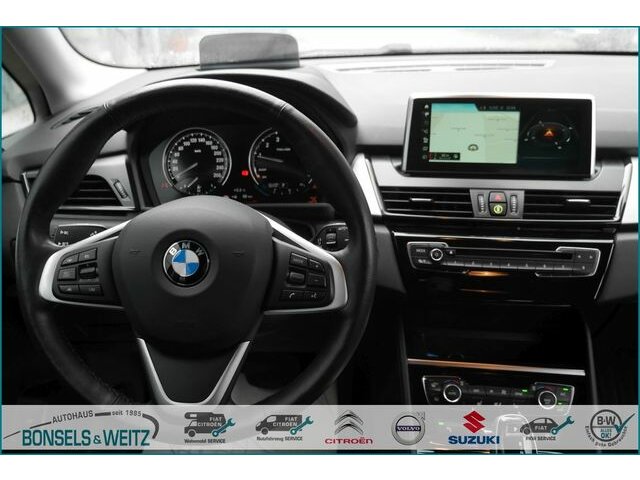 BMW  220I ACTIVE TOURER ADVANTAGE Autom. Navi Kamera
