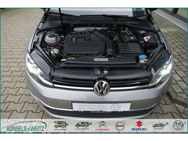 Volkswagen  GOLF VII Variant 1.5 TSI COMFORTLINE OPF AHK LED