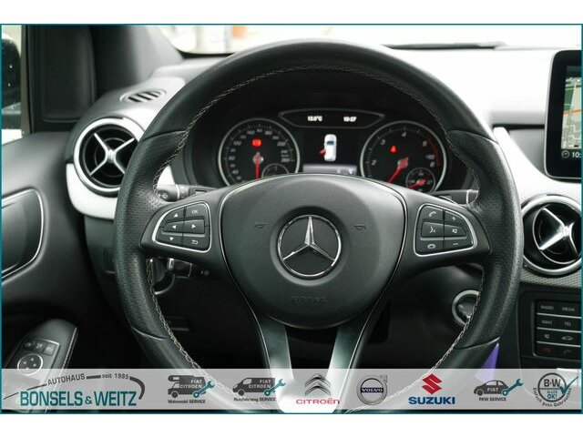 Mercedes-Benz  CDI Automatik Panorama LED Navi